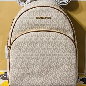 Michael Kors Abbey Vanilla Backpack